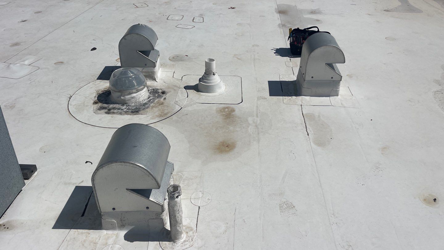 Roof surface material 21