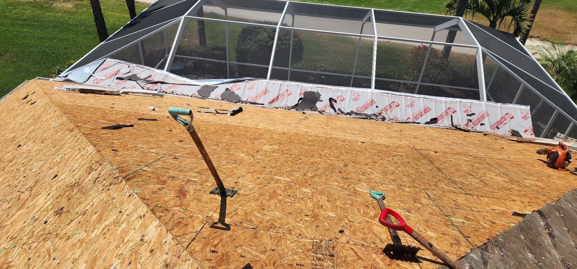 Plywood roof deck installation detailed work